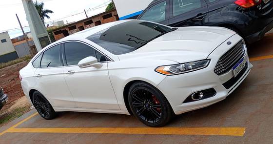 FORD FUSION 2.0 TITANIUM FWD 16V GASOLINA 4P AUTOMÁTICO FORD FUSION 2.0 TITANIUM FWD 16V GASOLINA 4P AUTOMÁTICO